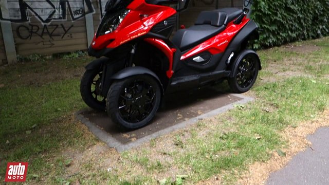 2015 Scooter 4 roues Quadro4 : essai AutoMoto
