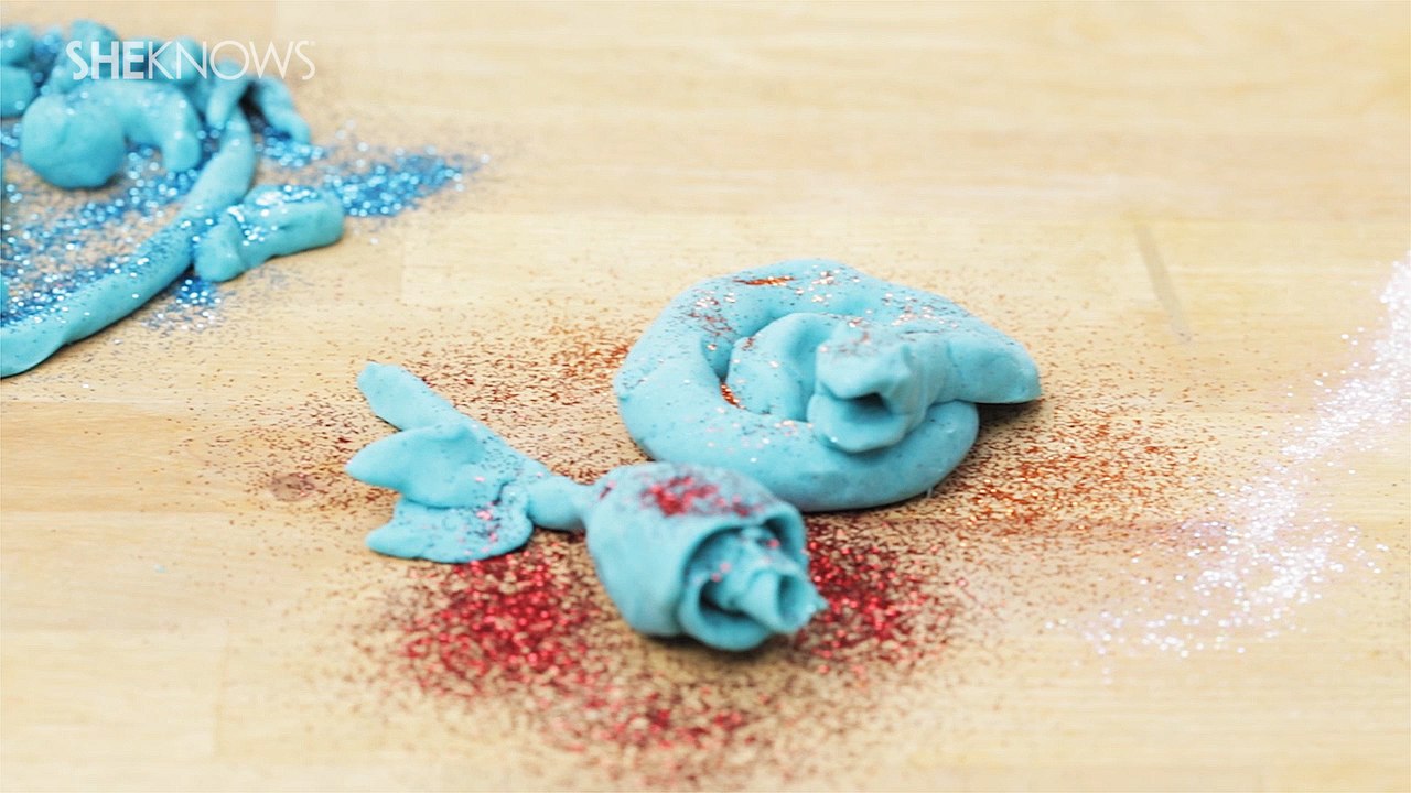 How to Make Homemade Playdough