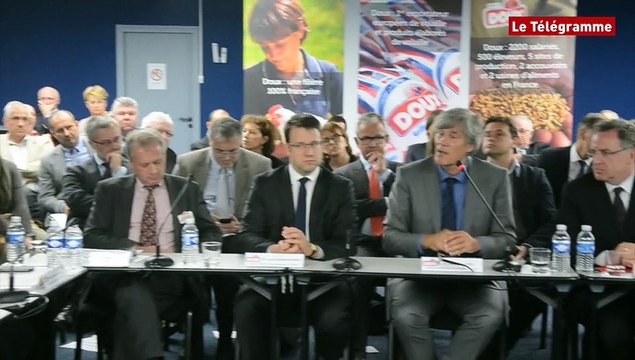 Table ronde Doux. Le Foll : Sans confiance réciproque, on n'y arrive pas