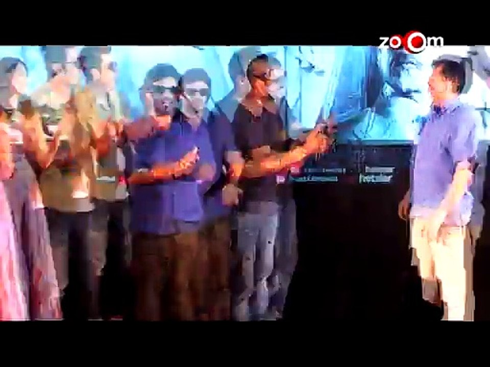 Aamir Khan avoids talking about 'Bombay Velvet' - Bollywood News