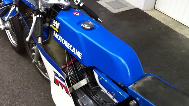 motobecane 125 LT3 COUPE SORTIE DE GRANGE