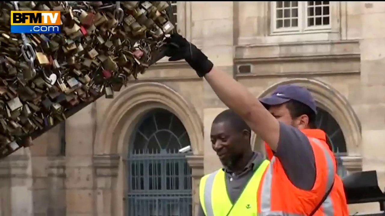Les cadenas d'amour retirés du pont des Arts