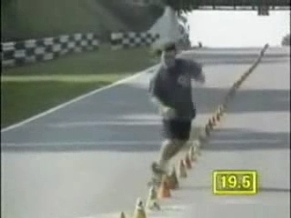 Skateboard Slalom