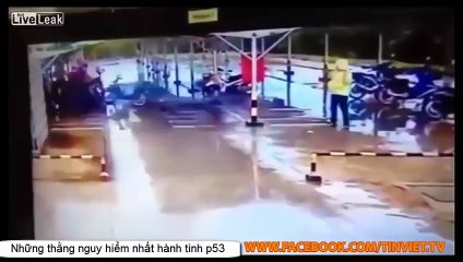 Những tình huống hài hước nhất - phần 53