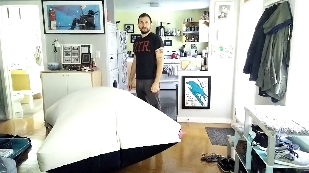 Le plus grand coussin péteur