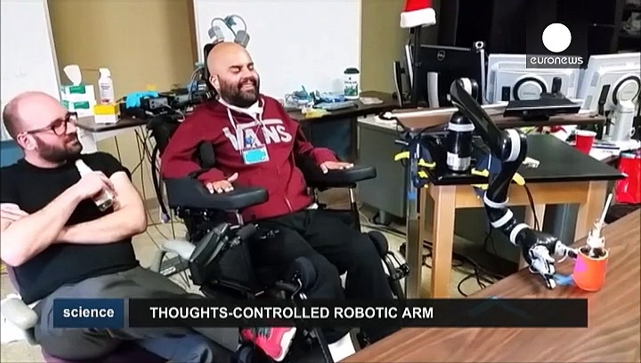 Beinah intuitiv - Der gedankengesteuerte Roboterarm