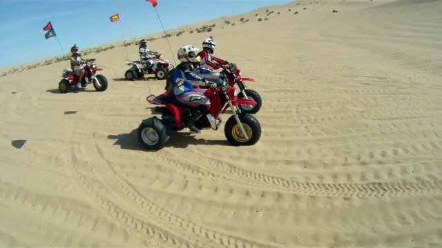 ATC 250R 3 wheeler vs TRX450r at Glamis - GoPro 1080p