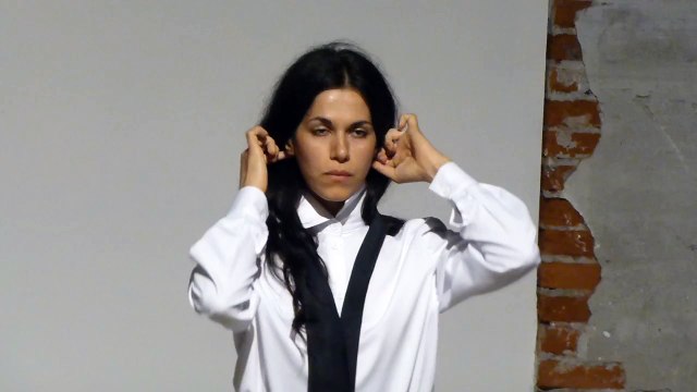 Biennale di Venezia 2013. Padiglione Italia. Performance sull'opera di Fabio Mauri