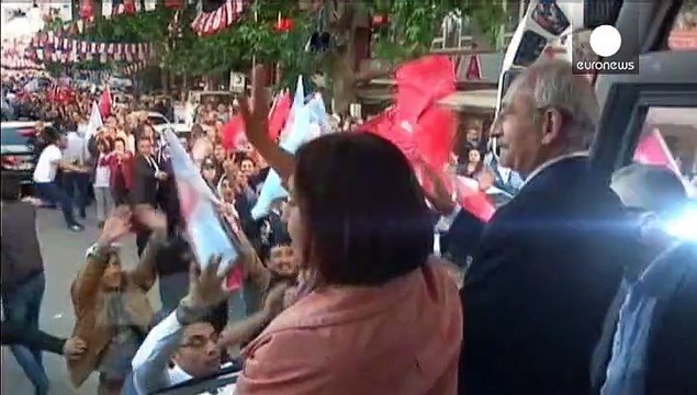 Turchia: la campagna elettorale passa dalle toilette