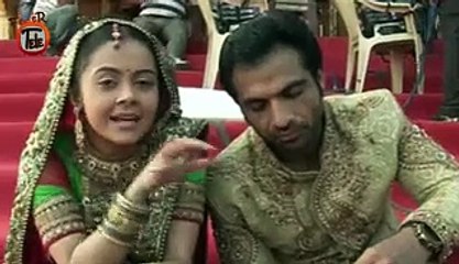 Saath Nibhana Sathiyan 1st june 2015 - Ahem Realized Special feelings for Gopi