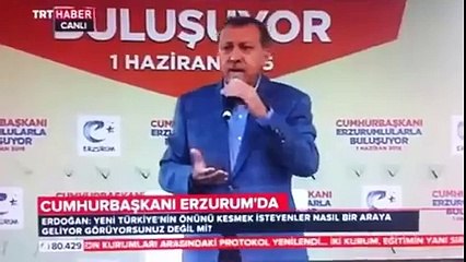 Erdoğan :"arkalarını dönüyorlar..bizim edebimiz buna müsade etmez"