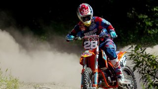 Shredding on a Two-Stroke with Jessy Nelson