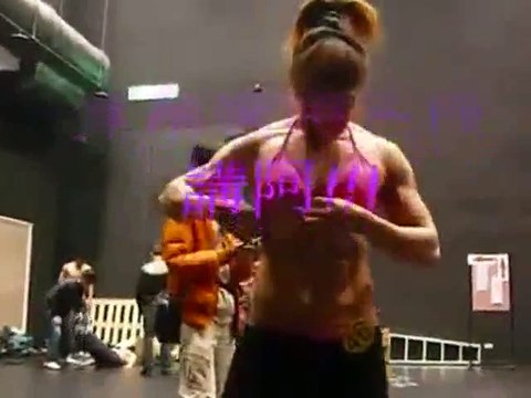 The incredible body asian girl - female bodybuilding