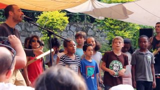 [LIVE] Grèn Sémé chante avec les élèves de CM2