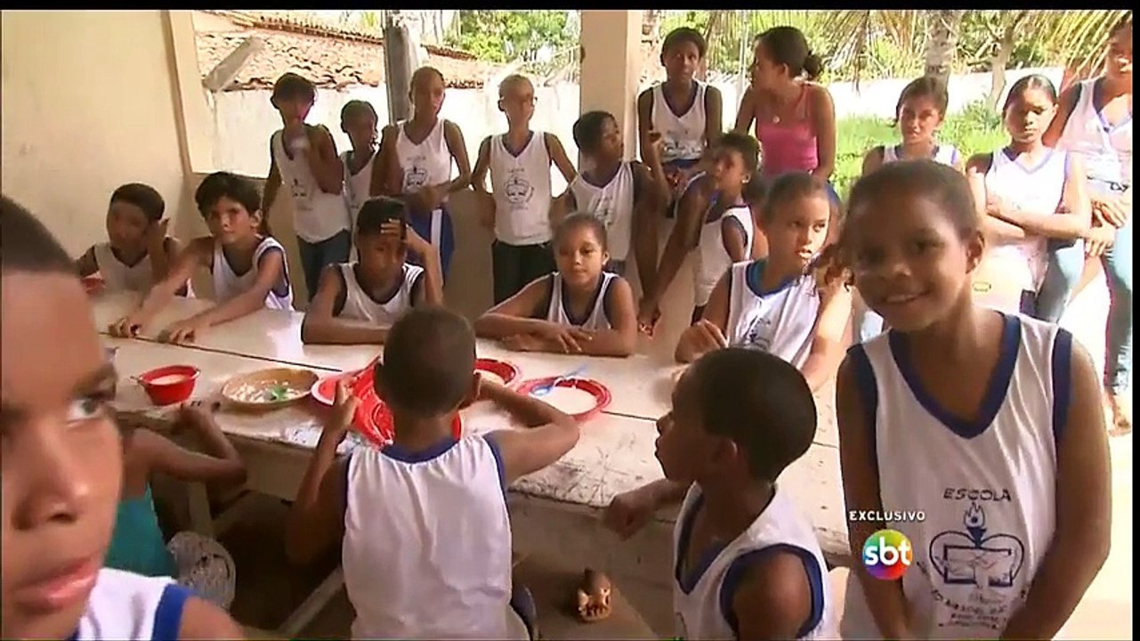 CONEXÃO REPÓRTER - Os Senhores da Fome [Primeira Parte] - 31-05-2015 PARTE 4/5 Online Completo Íntegra 31/05/2015 HD 480p