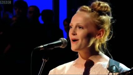Laura Marling - Goodbye England (Coverd in Snow) on Later With Jools Holland