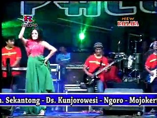 awan kelabu lilin herlina new pallapa terbaru 2015