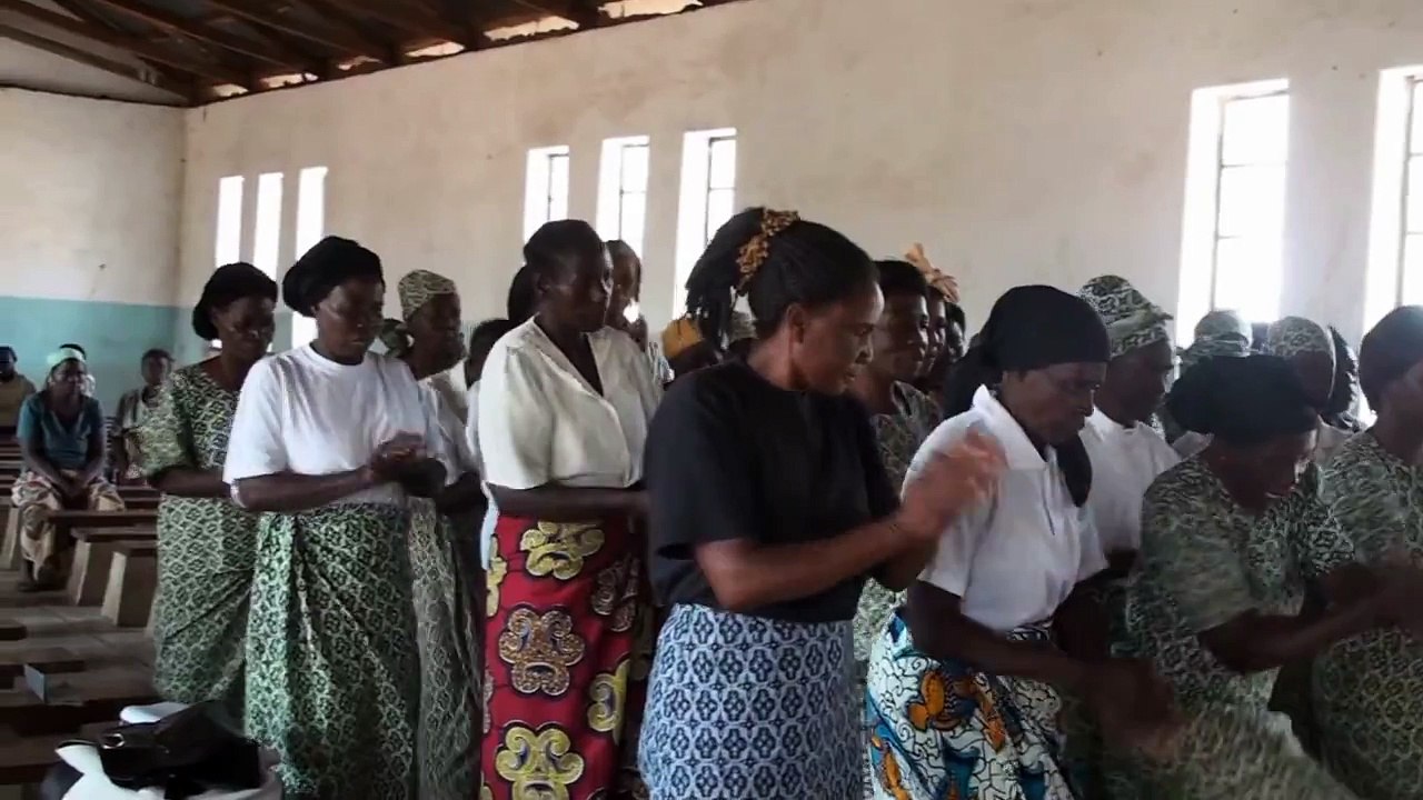 Zambian Gospel Music Sinai Women's Choir, Merwe Mission,  Petauke Zambia