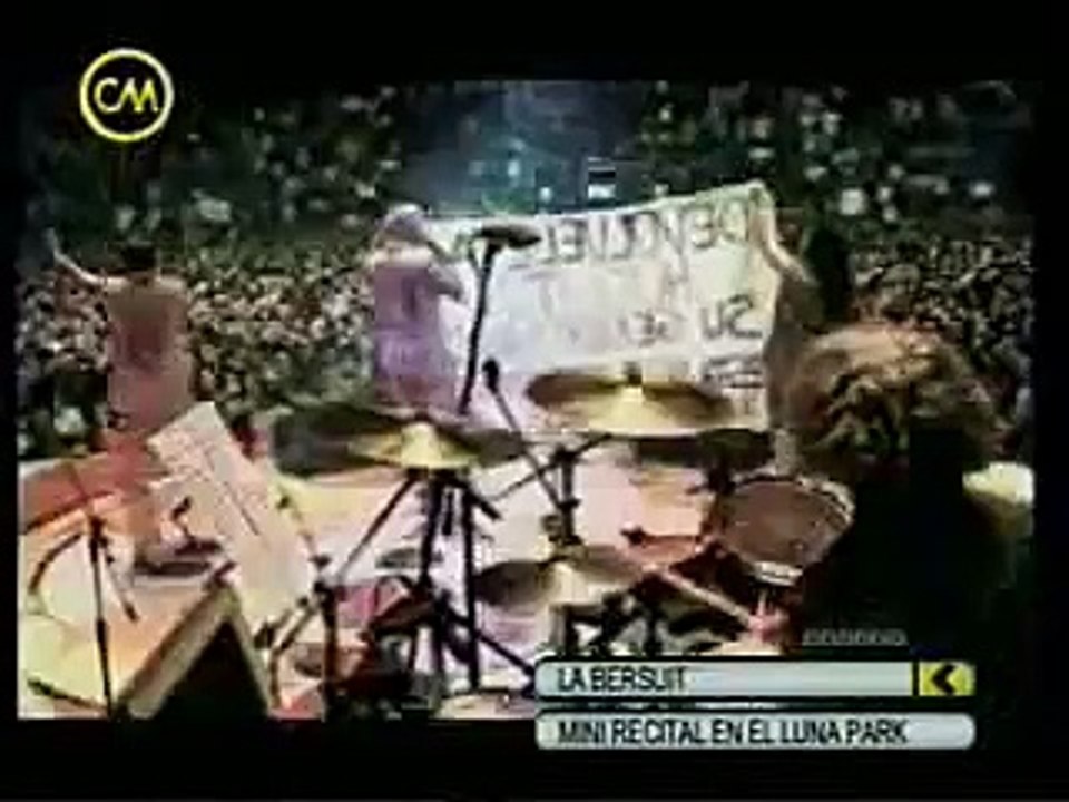 La Bolsa -Bersuit Vergarabat - Luna Park 2009