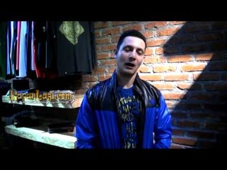 Wow...Rasheed Ali Suka Pakai Baju Warna Pink