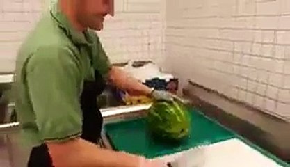 Whatsapp Latest Funny Videos | Cut Watermelon in 21 Second