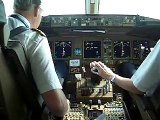 777-300ER KLM cockpit landing at schiphol
