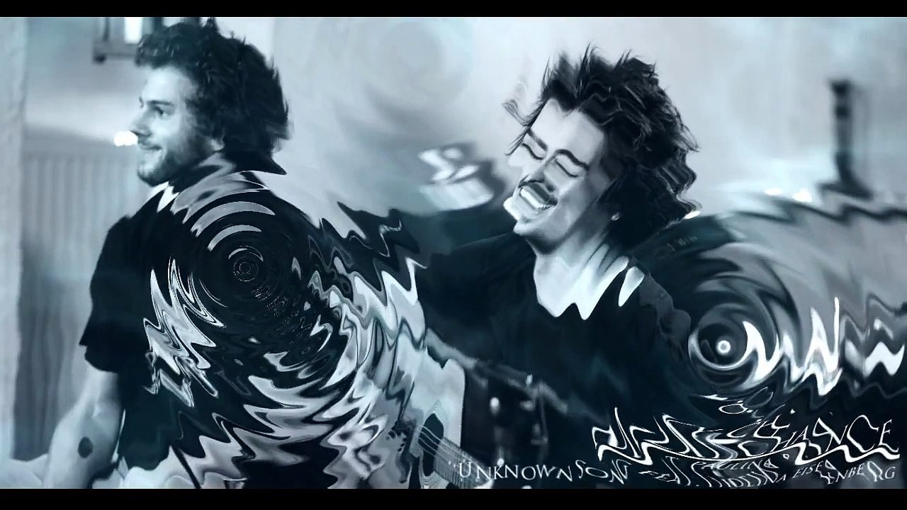 Milky Chance - Unknown Song feat. Paulina Eisenberg (LYRICS)