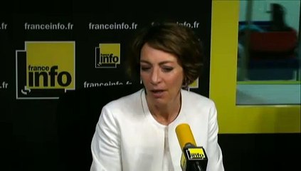 Démanteler les camps de migrants est une "exigence sanitaire", selon Touraine