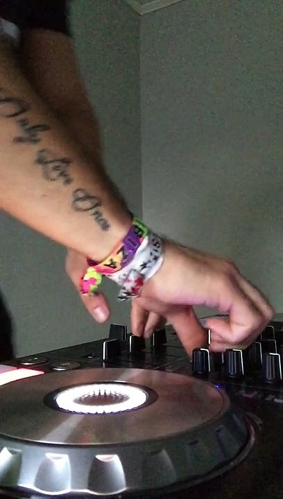 DJ Mike D Mix Part 1