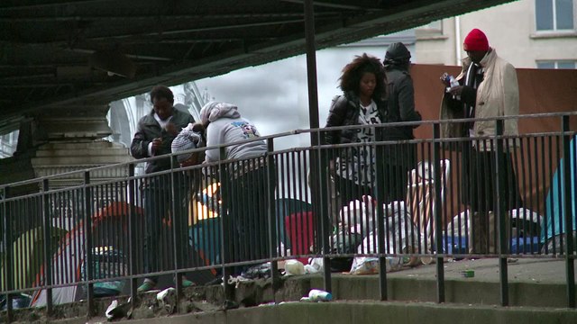Paris: évacuation du campement de migrants de La Chapelle