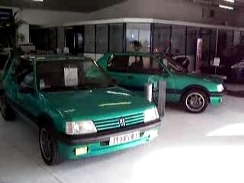 205 GTi Griffe en showroom 2