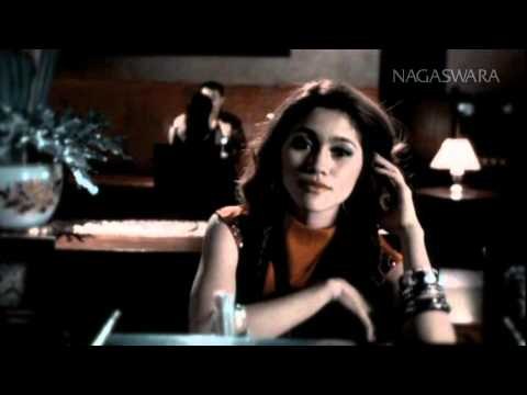 Firman - Separuh Hati - Offical Video Music HD