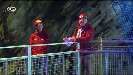 Camas elásticas en una gruta | Euromaxx