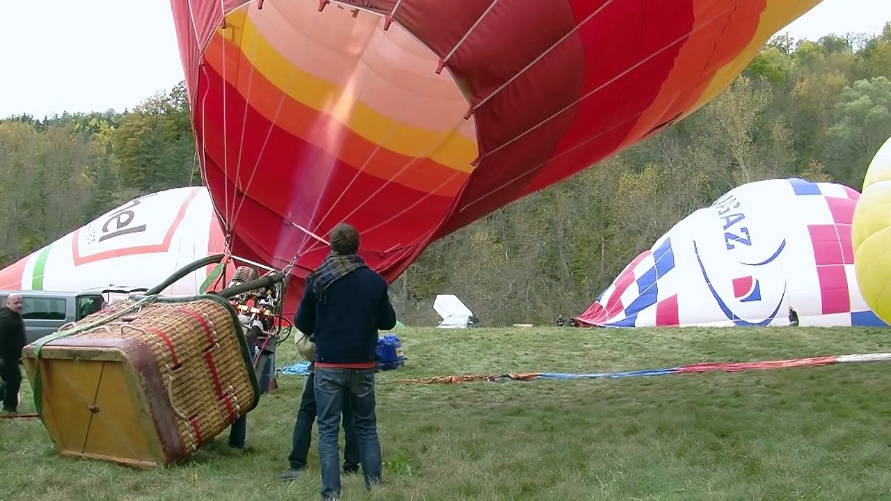 Montgolfière en Velay 2013 : 31ème Rassemblement International - [London Grammar]