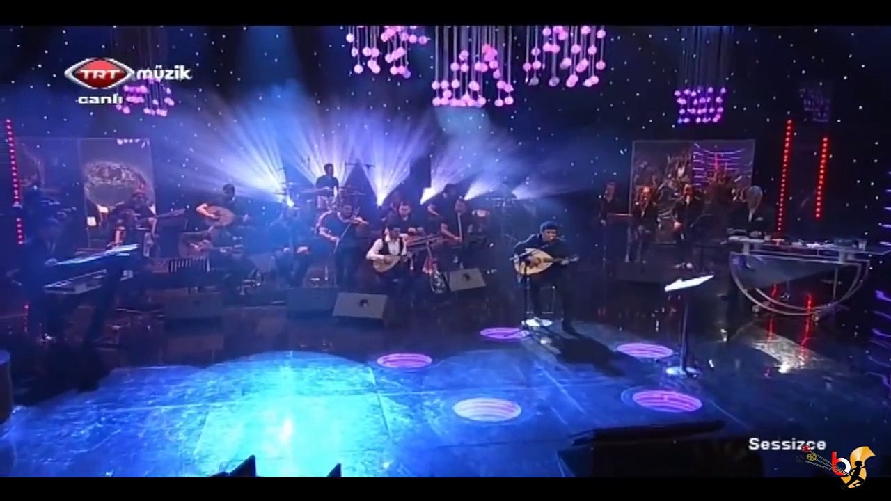 İbrahim Erkal İnsafsız Canlı Performans TRT Müzik Sessizce Programı 22.10.2013