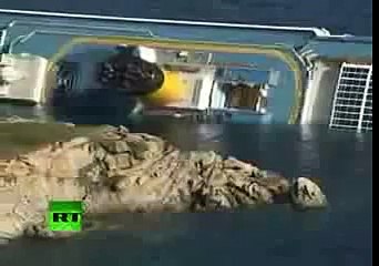 Un crucero con 4.200 pasajeros se hunde en las costas de Italia