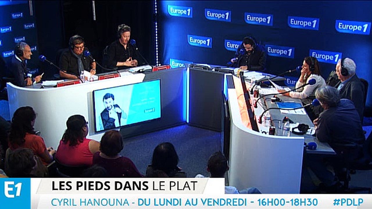 Duel de blagues entre Valérie Benaïm et Jean-Pierre Foucault