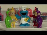 Play Doh Teletubbies eat Cookies made by The Cookie Monster, me want cookie, num num num