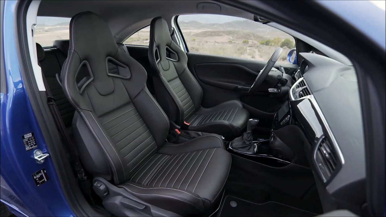 INTERIOR Opel Corsa OPC 2016 FWD aro 17 1.6 EcoTec Turbo 210 cv 28,5 mkgf 230 kmh 0-62 mph 6,8 s @ 60 FPS