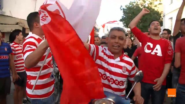 الكلوبستيّة يحفلوها في باب جديد فرحًا بلقب البطولة