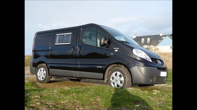 FOURGON TRAFIC AMENAGE ET HOMOLOGUE EN CAMPING CAR