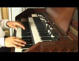 Hammond Organ Lesson: Right Hand Techniques : Hammond Organ Lesson: Right Hand Major Melodic Movement