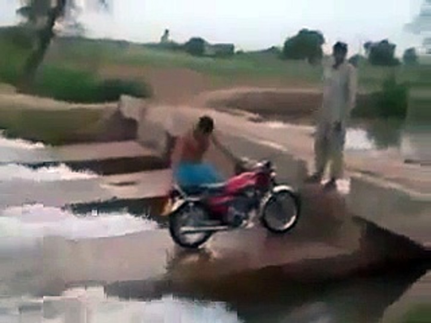 ⁣Very Funny Pakistani Bike Clip - Sonu HD Songs
