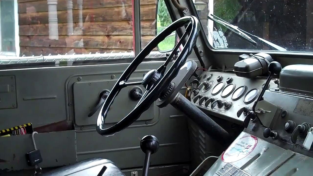 1963 Unimog 404 TLF-8 - Inside cab video while running