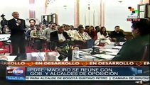 Oposición habla con el presidente de Venezuela Nicolás Maduro