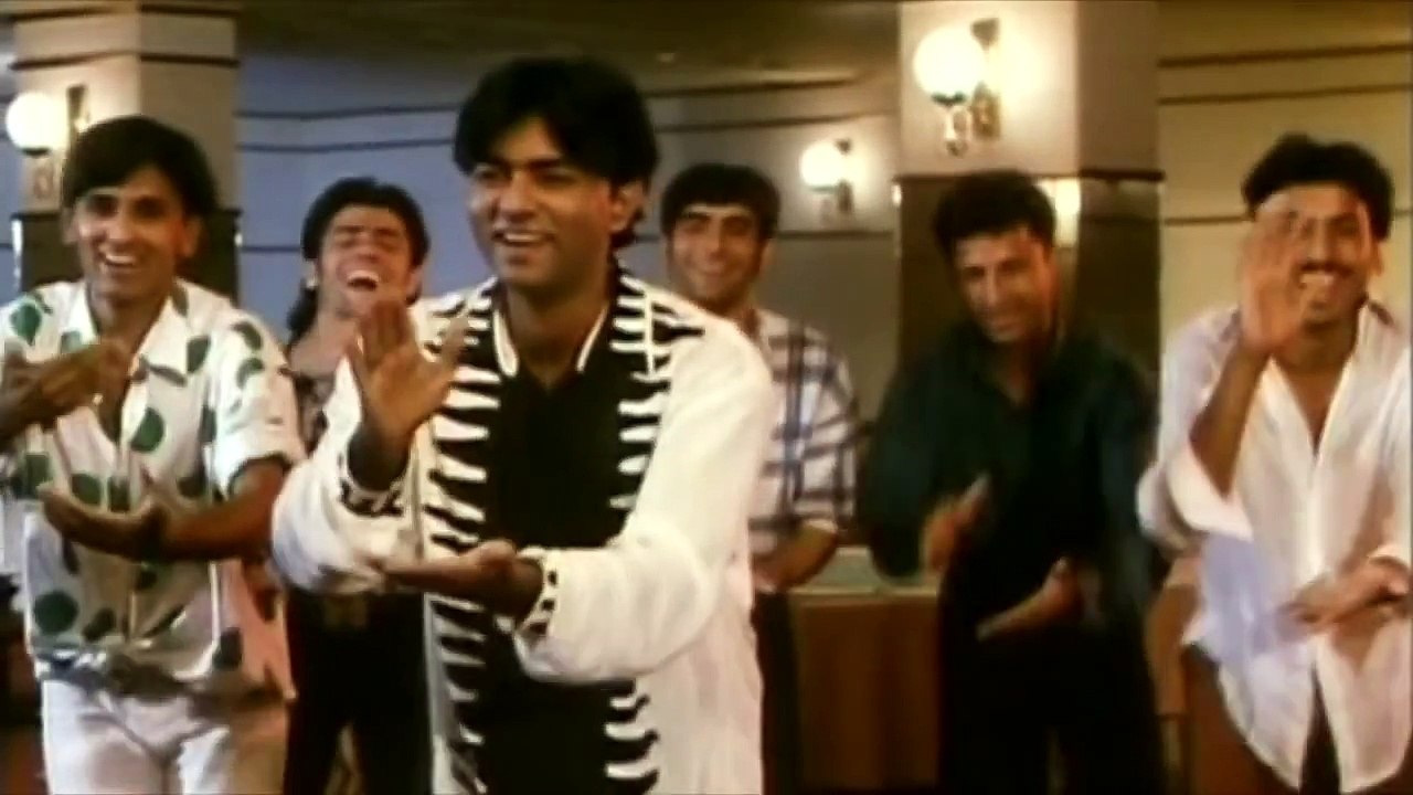 Sohni Lagdi O Mainu Sohni Lagdi (She is Adorable)_Sajjad Ali HD 720p