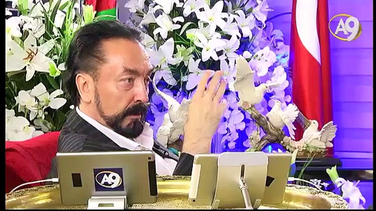 Bağnazlar dini cehennem hayatı gibi göstermek yerine İslam’ın sevgi dini olduğunu anlatmalılar.