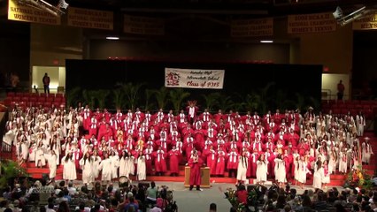 Mashup MAGIQUE : Des étudiants de Nouvelle Zélande font leurs adieux à l'université - Congratulations Kahuku Class of 2015