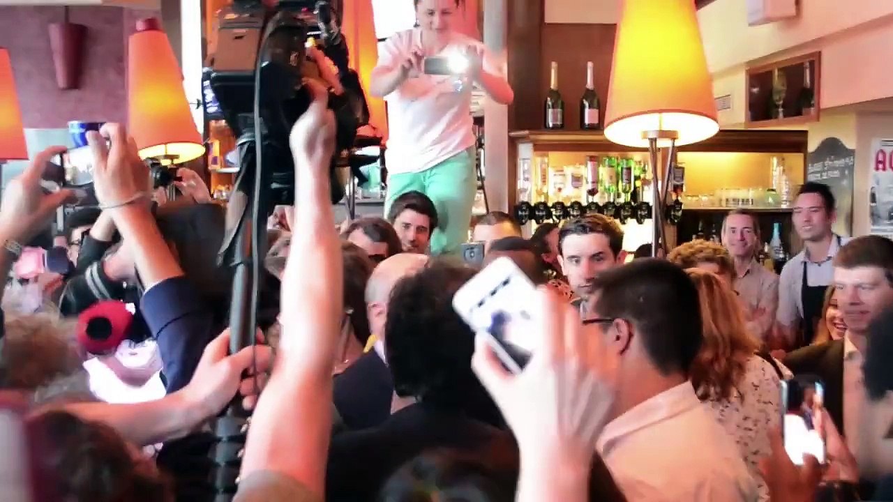 Alain Juppé à Saint-Denis pour le lancement des "Jeunes avec Juppé" 02/06/15