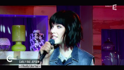 Carly Rae Jepsen "I really like you" - C à vous - 02/06/2015
